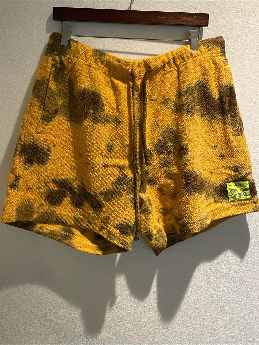 Men's Yellow Tie-Dye Hybrid Shorts with Drawstring